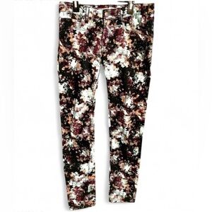 BCBG Generation Brulee Multi BlackSkinny Jeans Size 26 Pants Purple White EUC